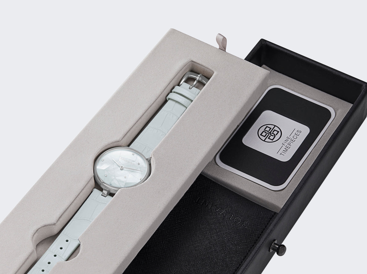 The Vainui Mother-of-Pearl Ladies' Watch - Silver & Apataki Blue