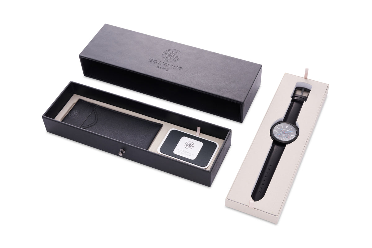 The Aurelius Noir in Onyx Black