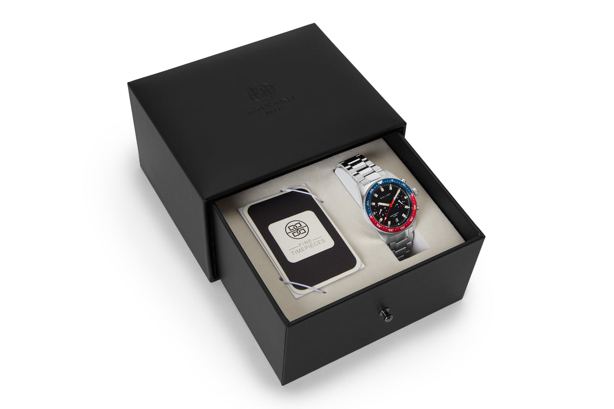 The Balmat Noir in Navy and Red