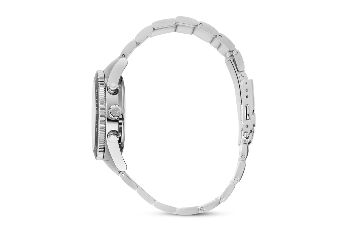 The Balmat Argent in Black