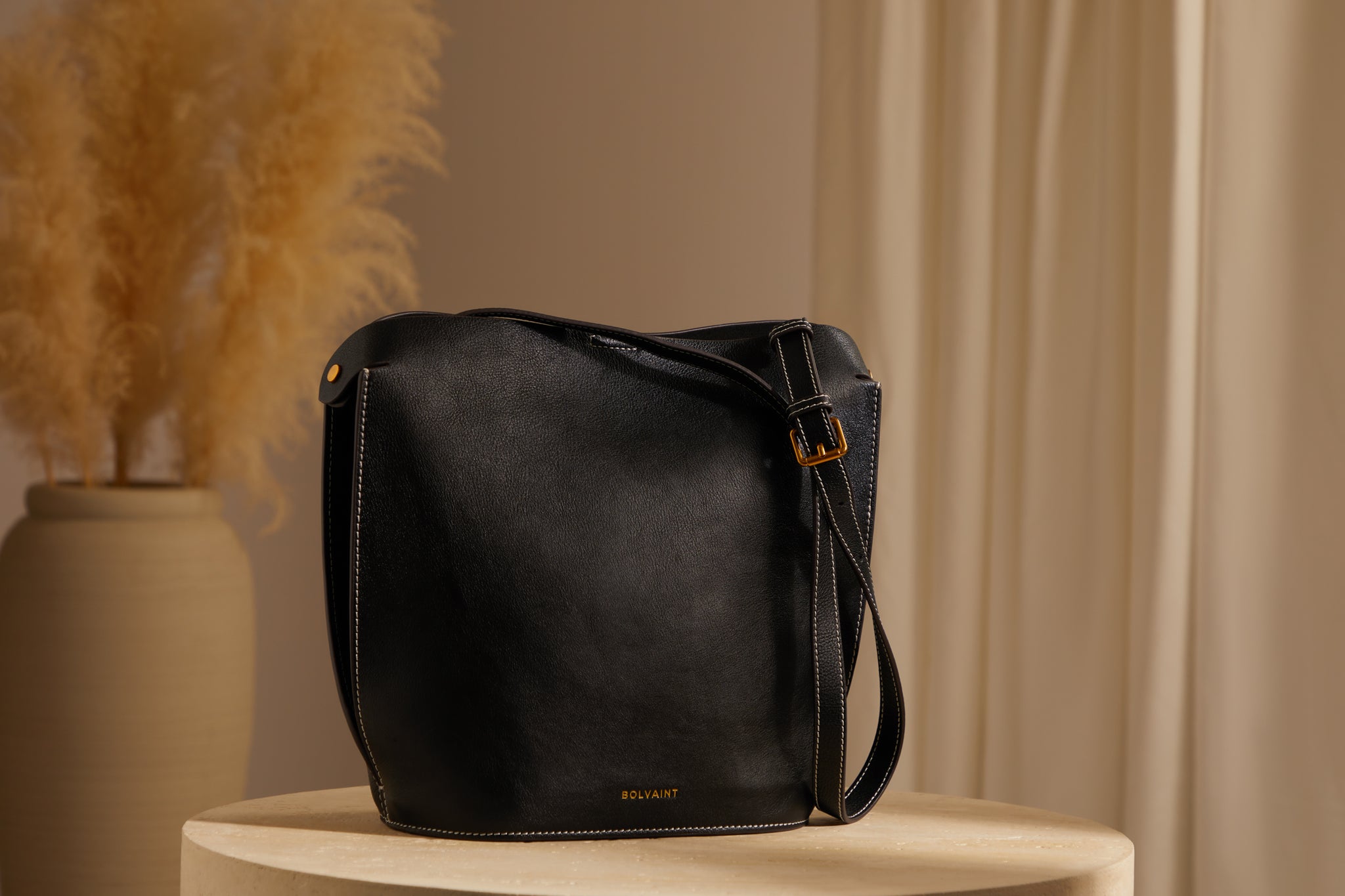The Delphine Shoulder Bag in Black