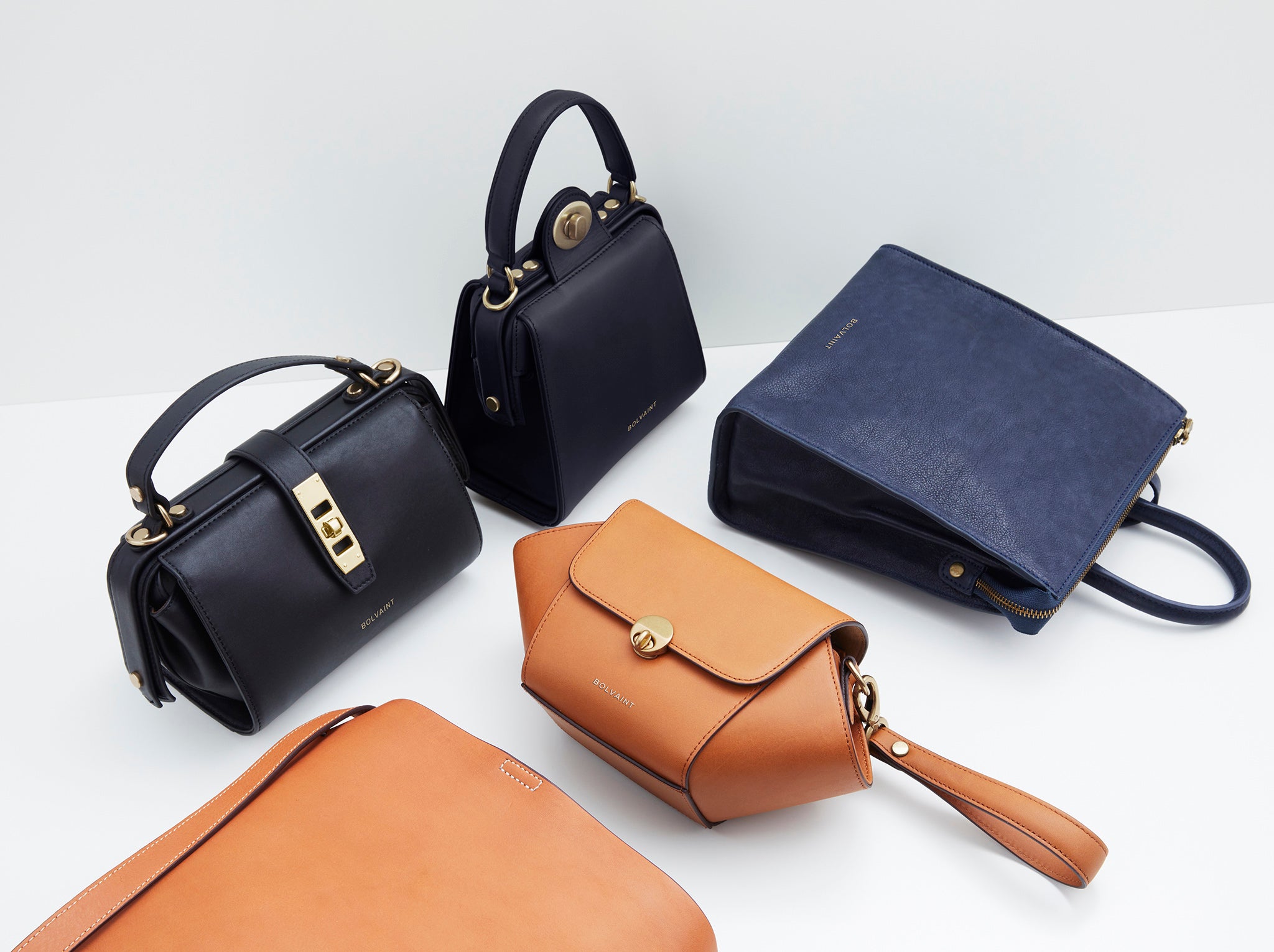 The Eloise Noir Clasped Bag