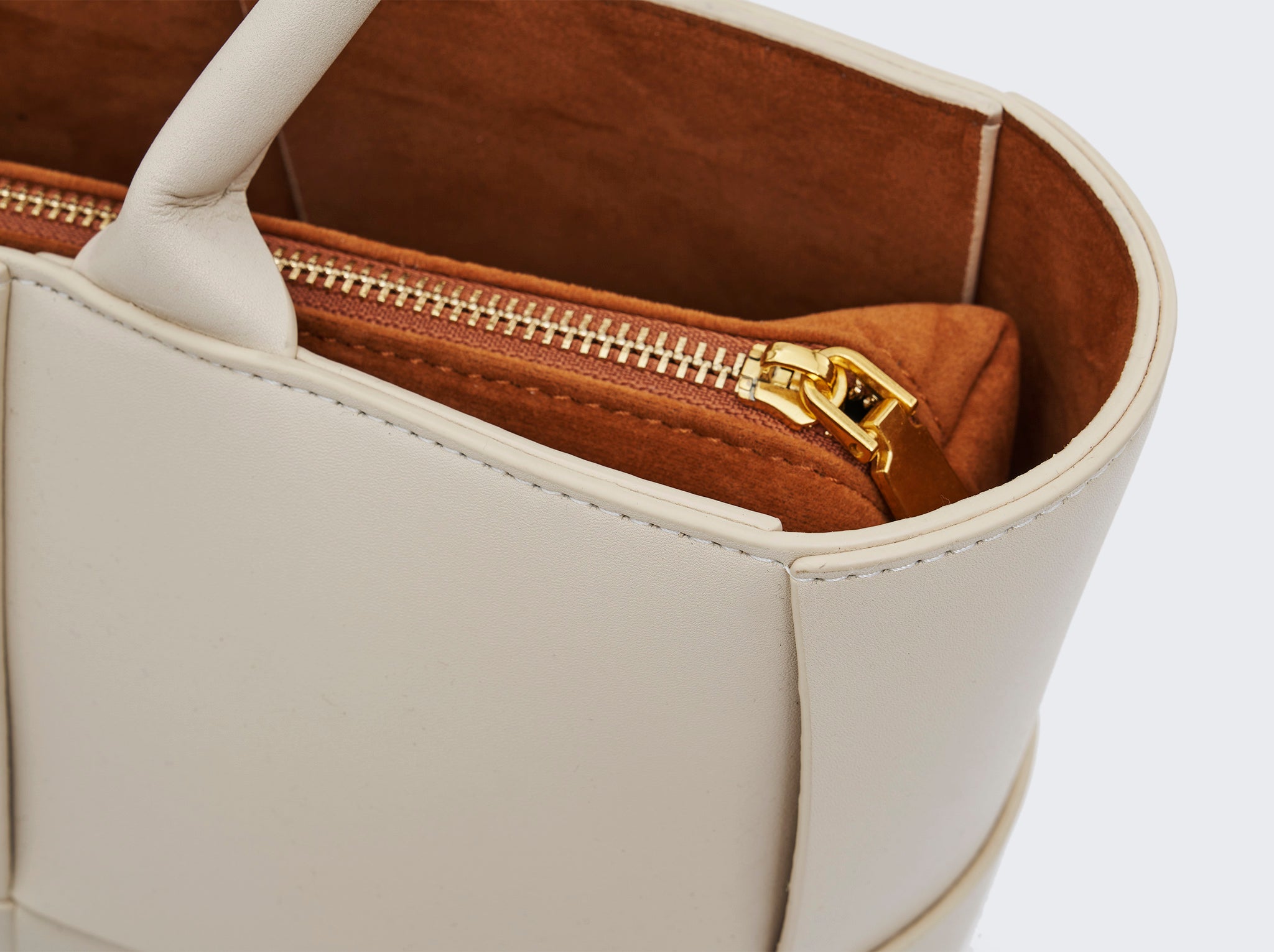 The Giselle Shoulder Bag