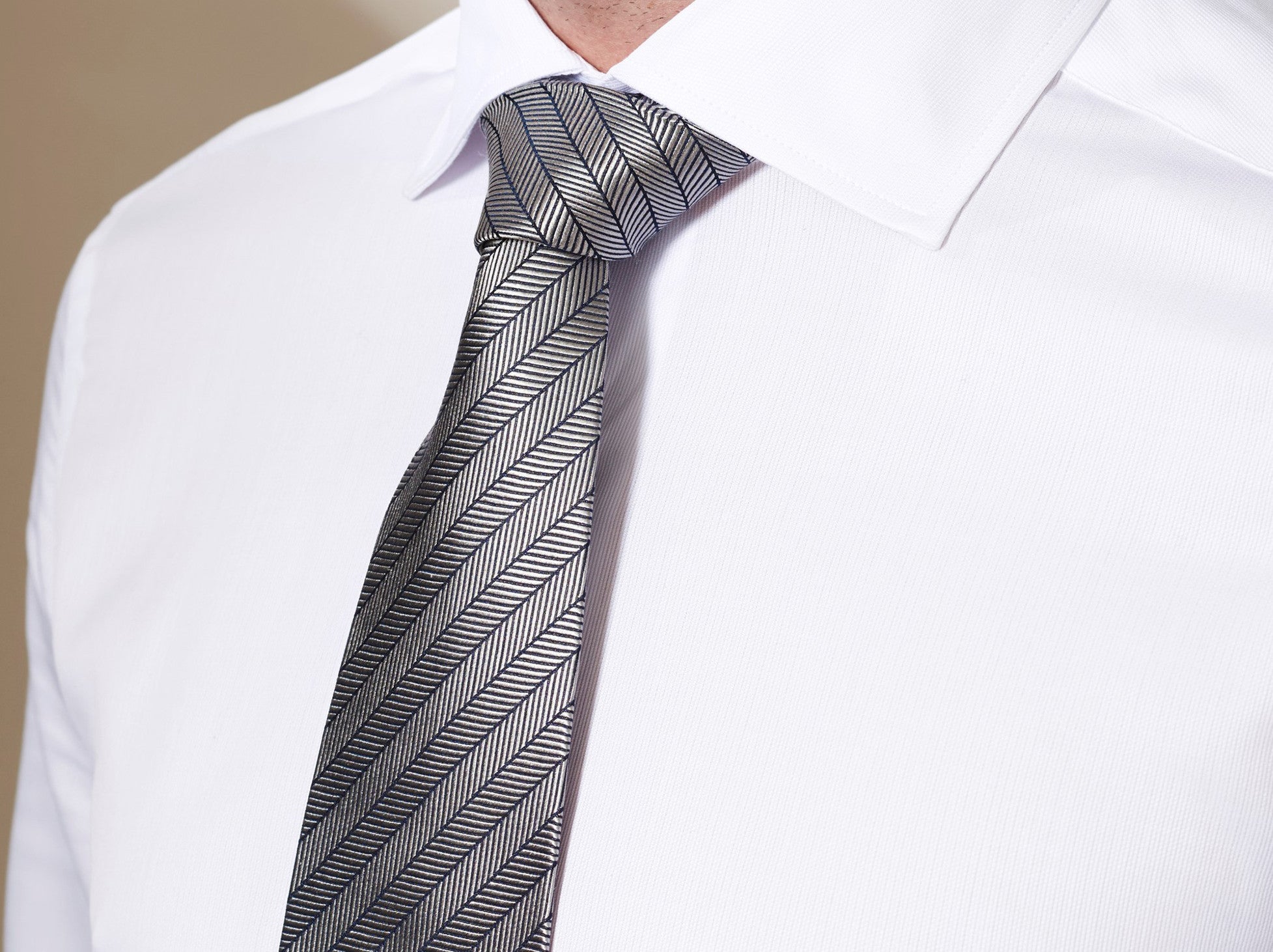 Tabit Tinsmith Stripe Silk Tie