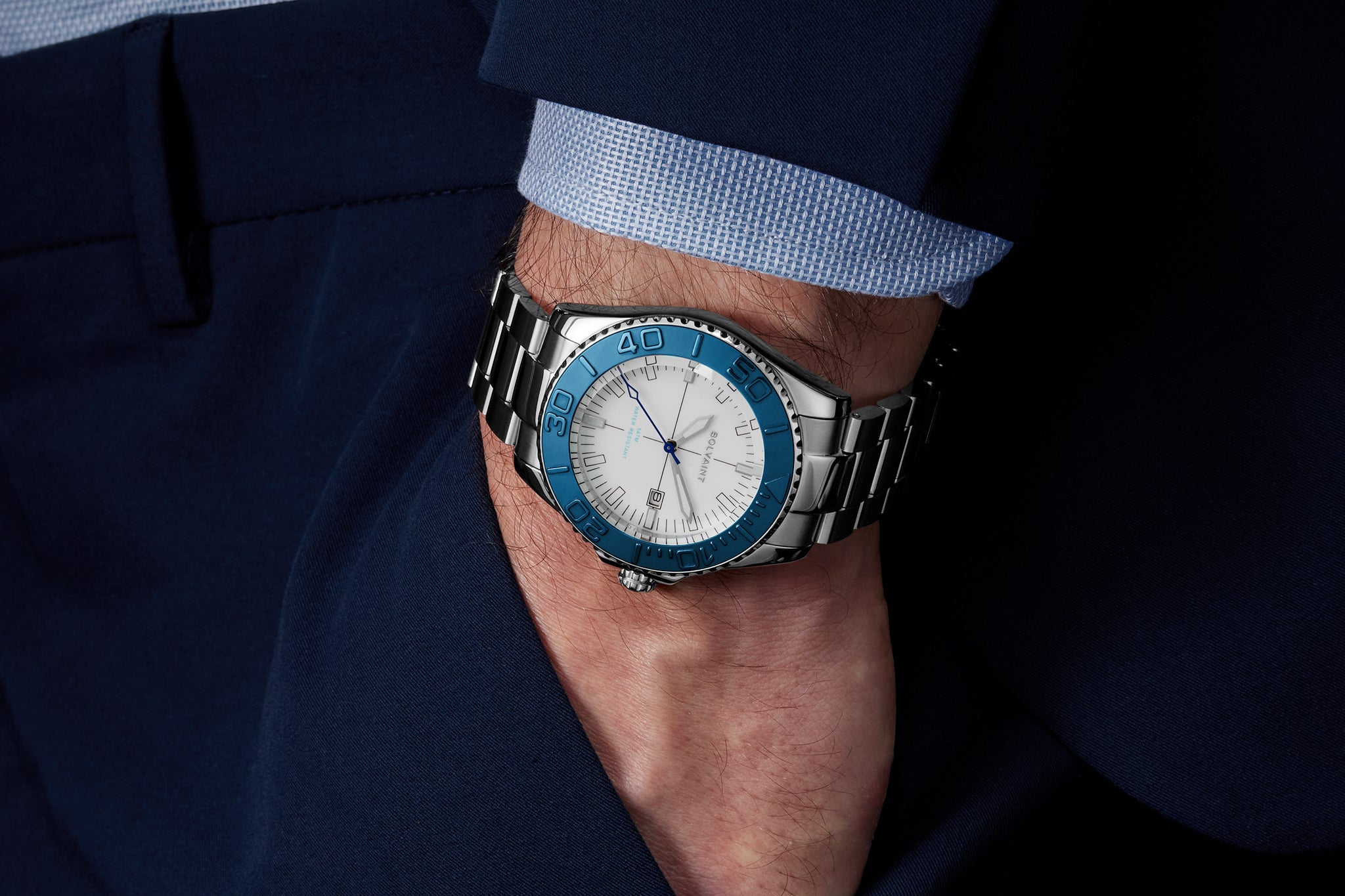 The Primus Blanc in Navy