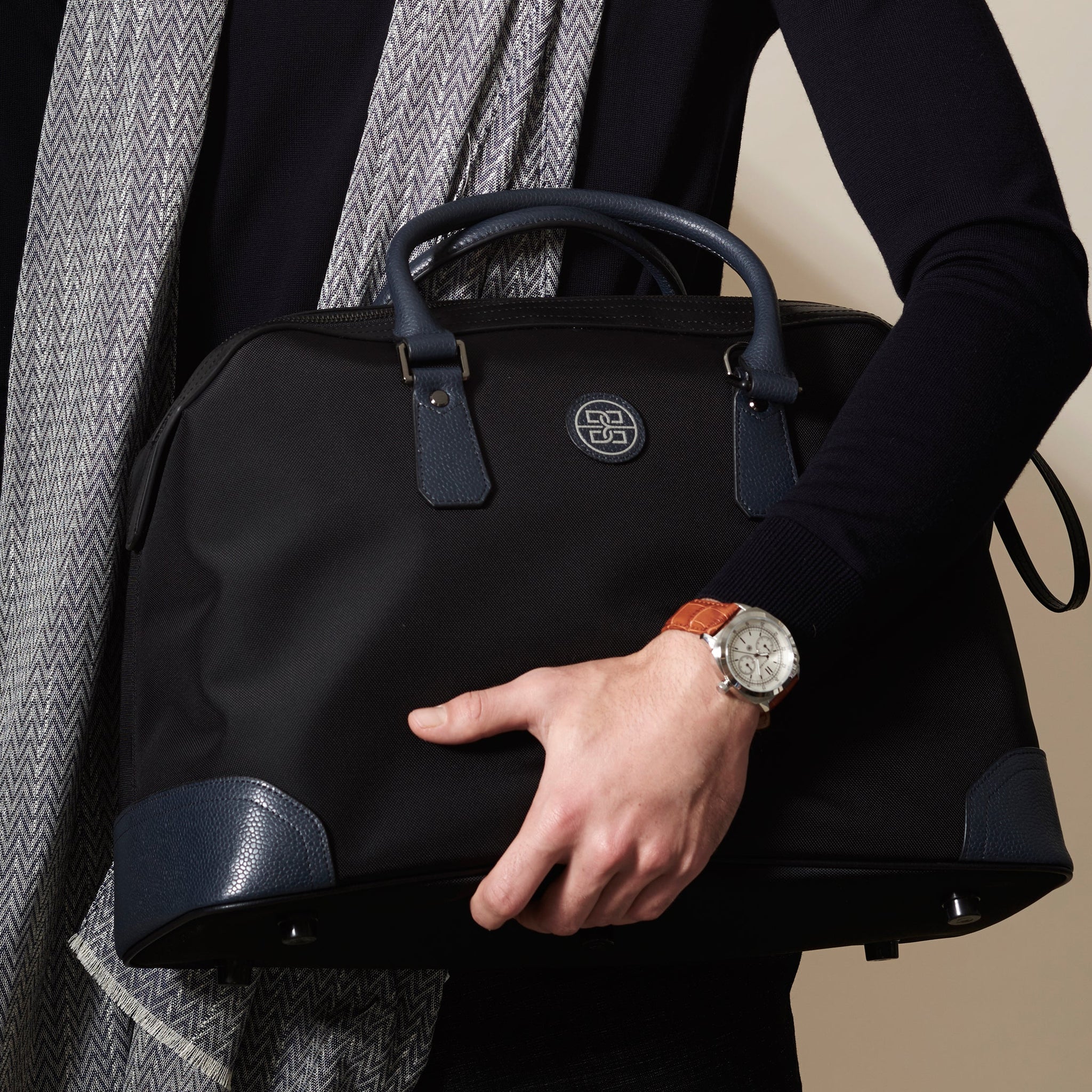 The Ivens Travel Bag in Nylon and Leather