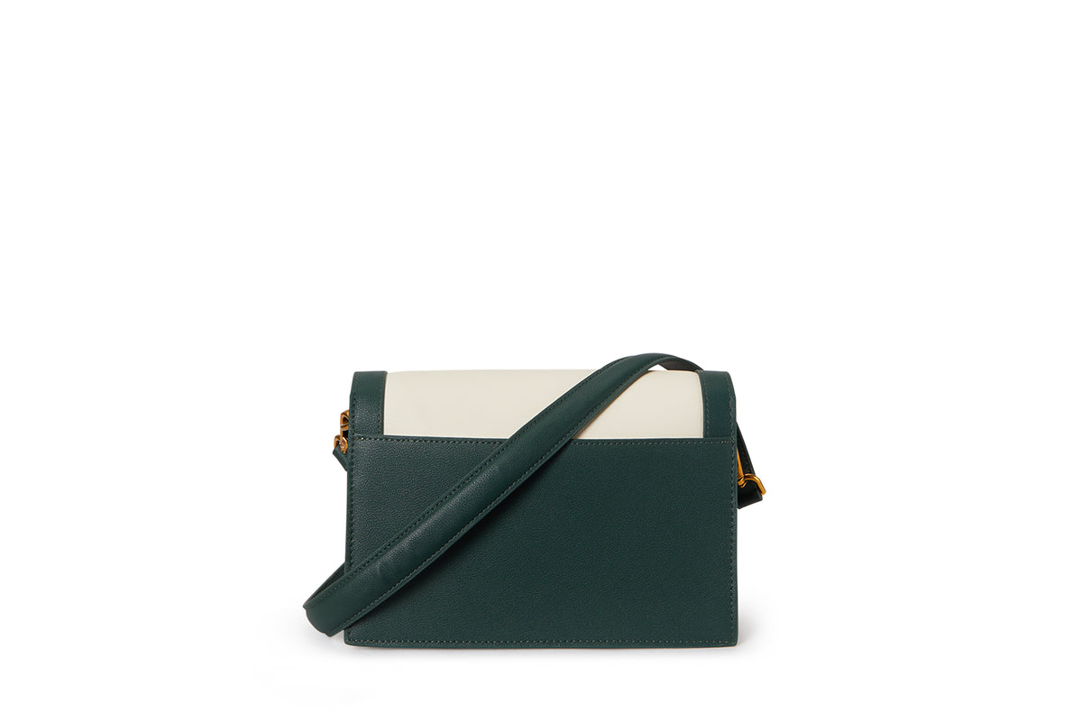 The Léonie Clutch