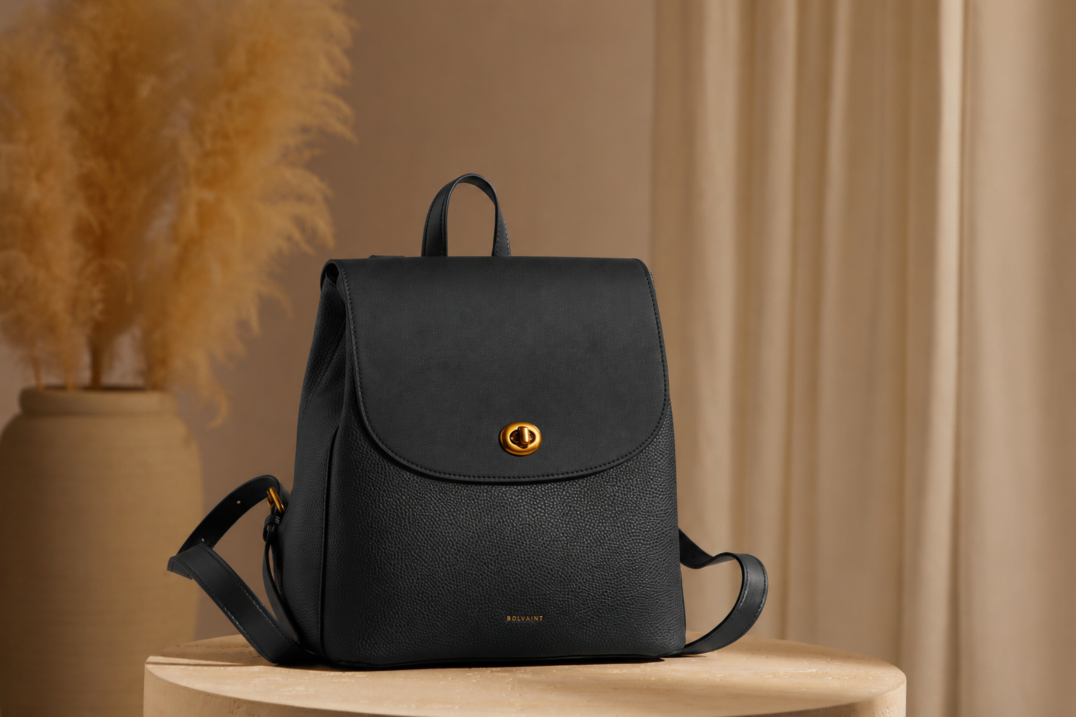 The Geneviève Backpack - Black
