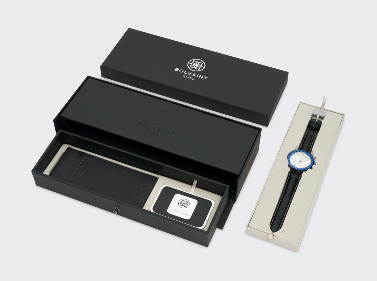 The Marquis Chronograph Blanc in Blue