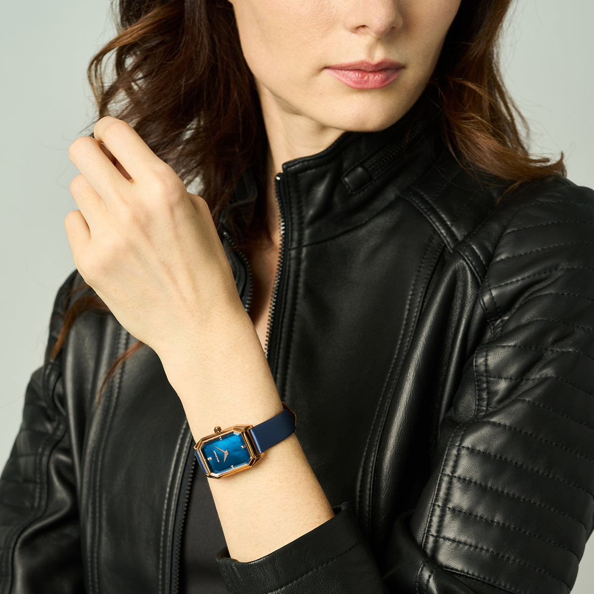 The Artemis Mother-of-Pearl Ladies Watch, Rose Gold and Midnight Navy